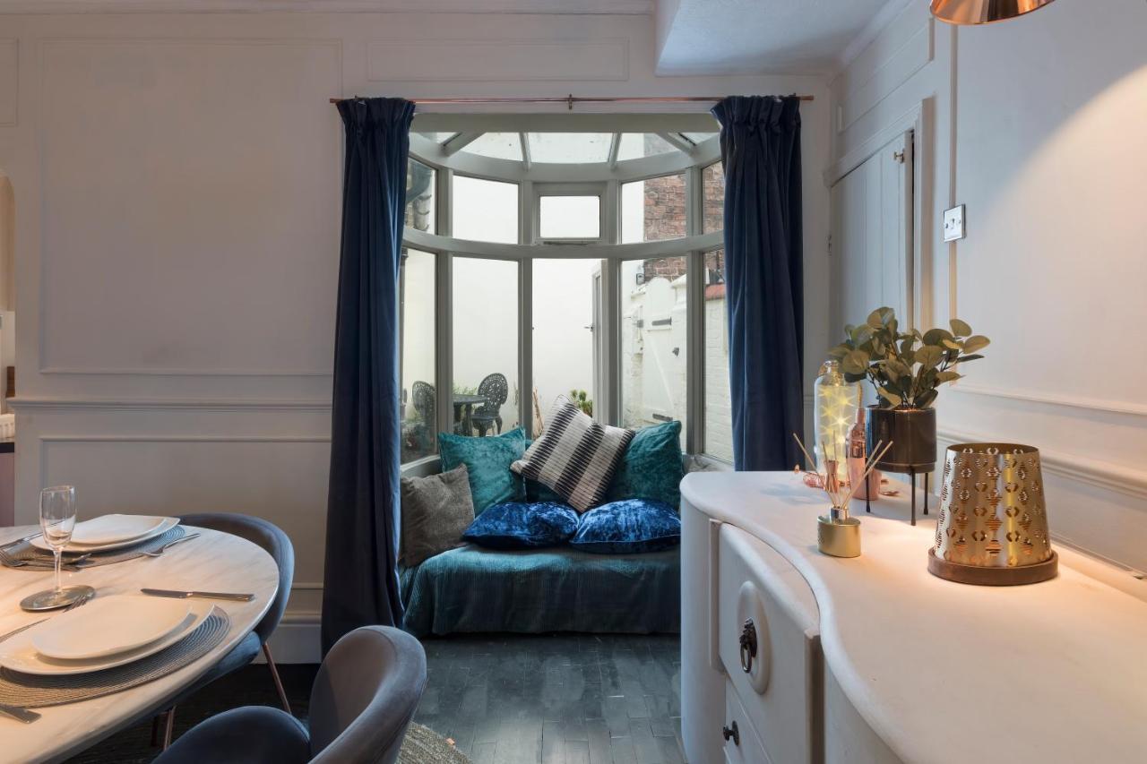 In The Heart Of Chester, Historical & Stylish 외부 사진