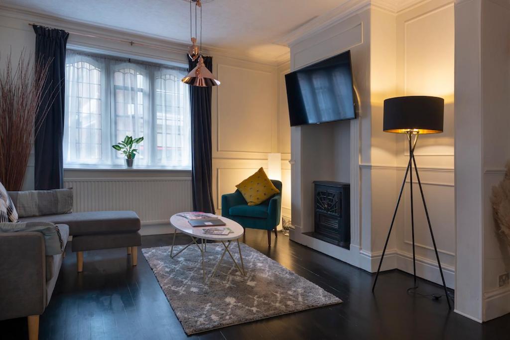 In The Heart Of Chester, Historical & Stylish 외부 사진